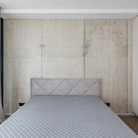 Comfortable 2 Bd By Domvia *