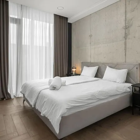 Comfortable 2 Bd By Domvia Kaunas