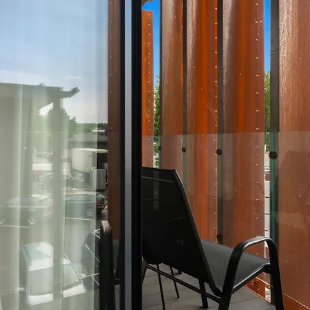 Comfortable 2 Bd By Domvia * Kaunas