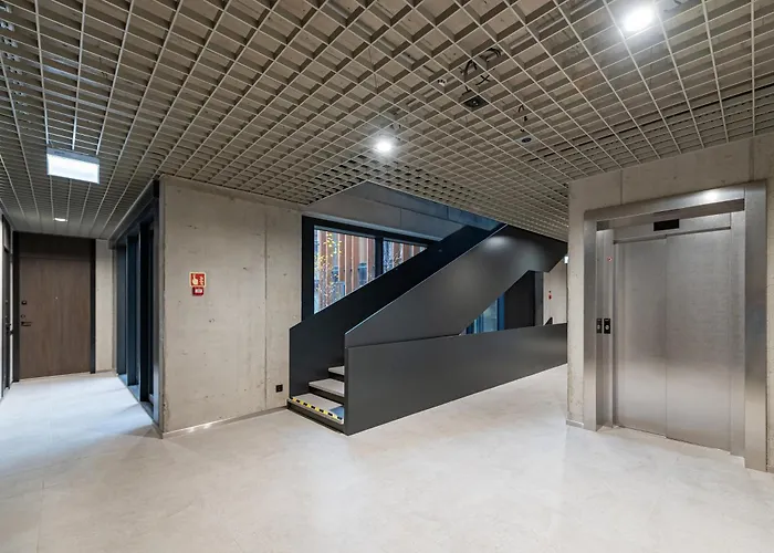 Comfortable 2 Bd By Domvia *