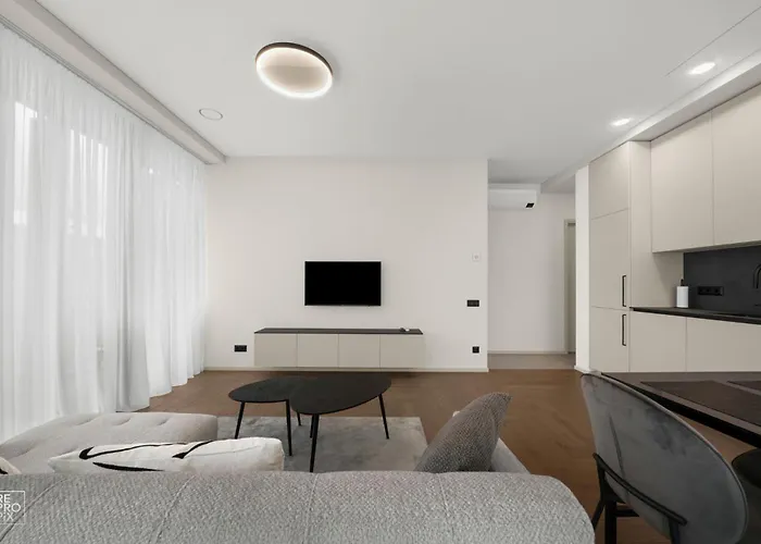 Comfortable 2 Bd By Domvia Appartement *