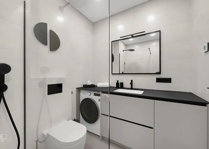 Comfortable 2 Bd By Domvia Appartement *