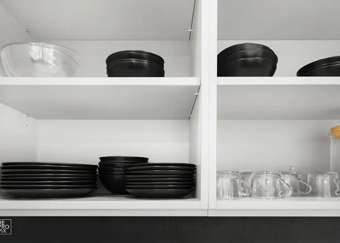 Comfortable 2 Bd By Domvia